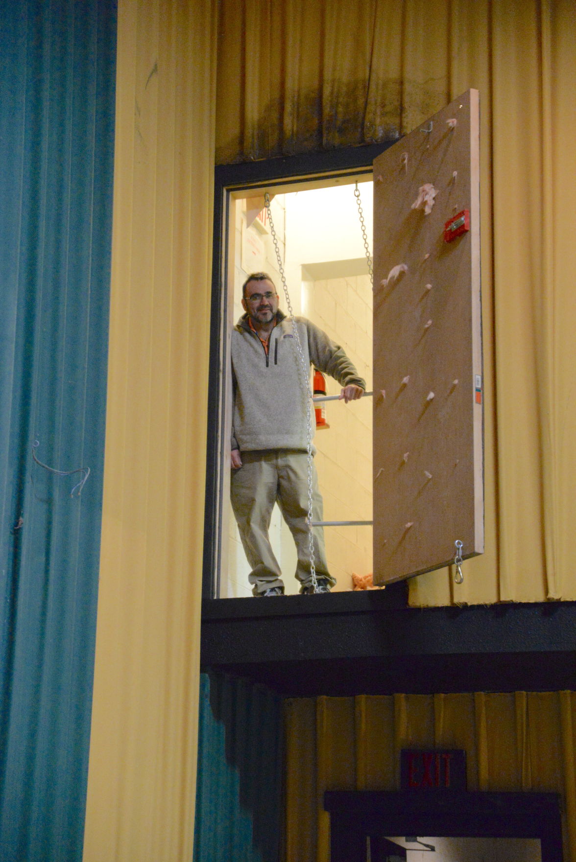 theater Greg Israel 3.JPG